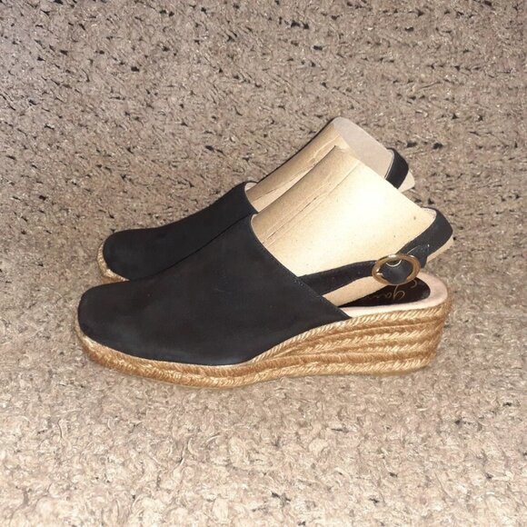GAIMO-Black Suede Closed Toe Espadrilles-Buckle Slingback-Sz 37/6.5-NWOB - Picture 2 of 7